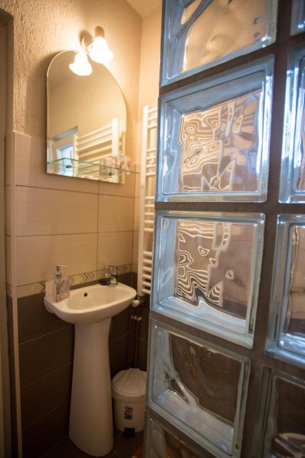 Casa Tibi Hotel เปรอิด ภายนอก รูปภาพ